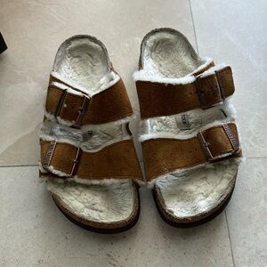 Birkenstock Women's Soft Footbed Arizona Natural Mink Shearling